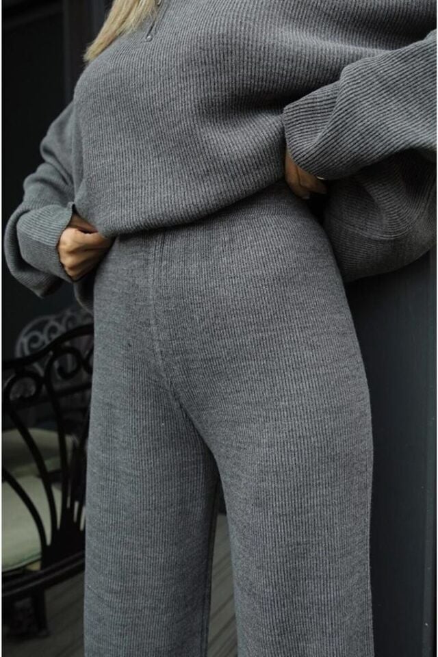 Baharlık Örgü Detaylı Oversize Kazak Pantolon Triko Alt-üst Takım