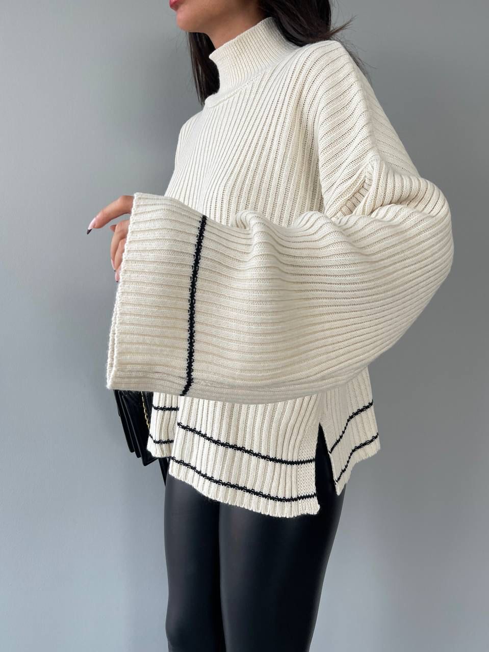 Geniş Kol Çizgili Triko Kazak