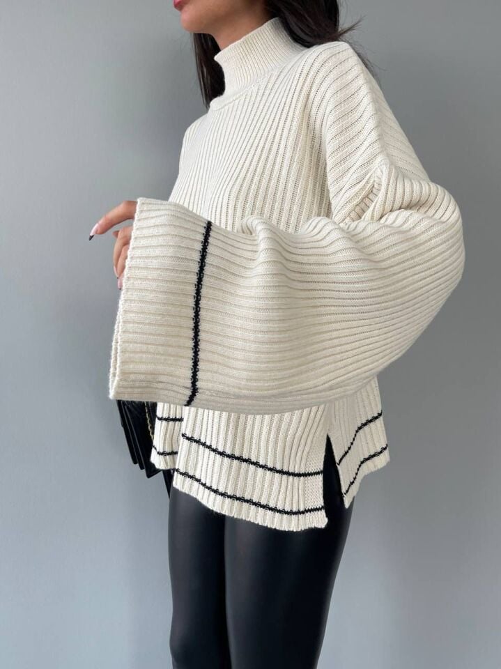 Geniş Kol Çizgili Triko Kazak