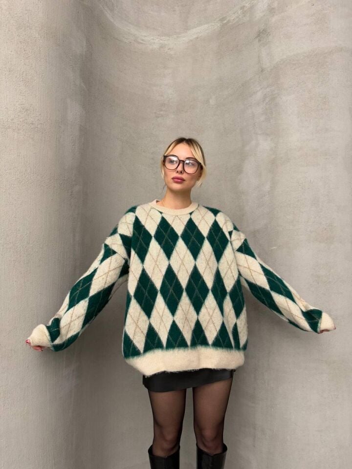 Kadın Yumuşak dokulu Yünlü Baklava Desenli Şardonlu Triko Kazak 60351320