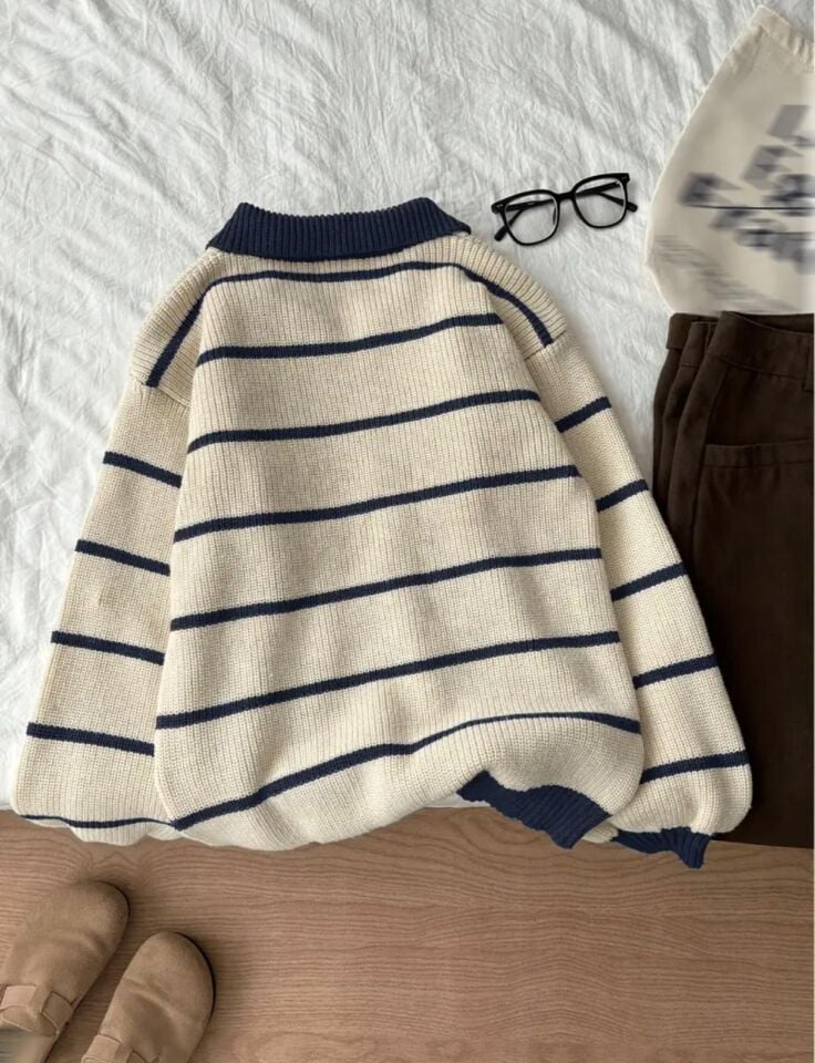 Ekru Lacivert Selanik Örgü Polo Yaka Oversize Kadın Triko Kazak