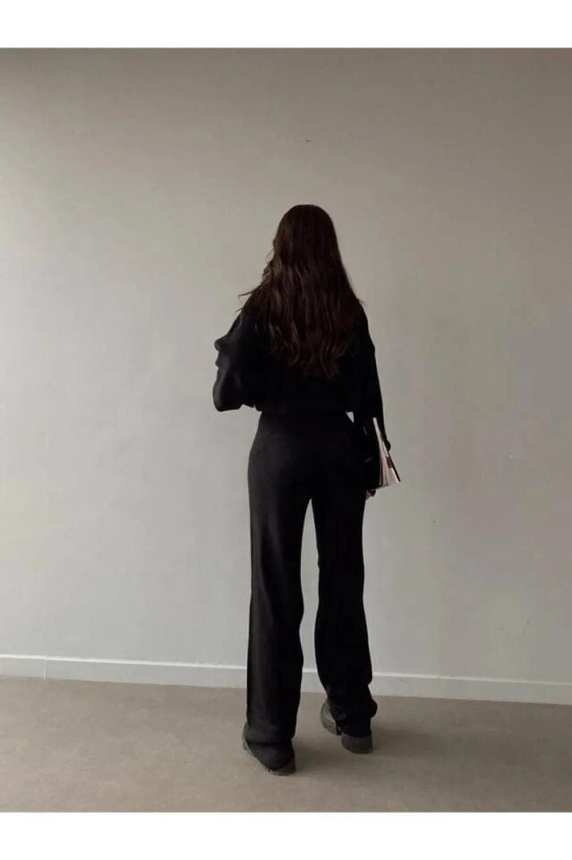 Parmak Geçmeli Crop Yüksek Bel Triko Takım Siyah