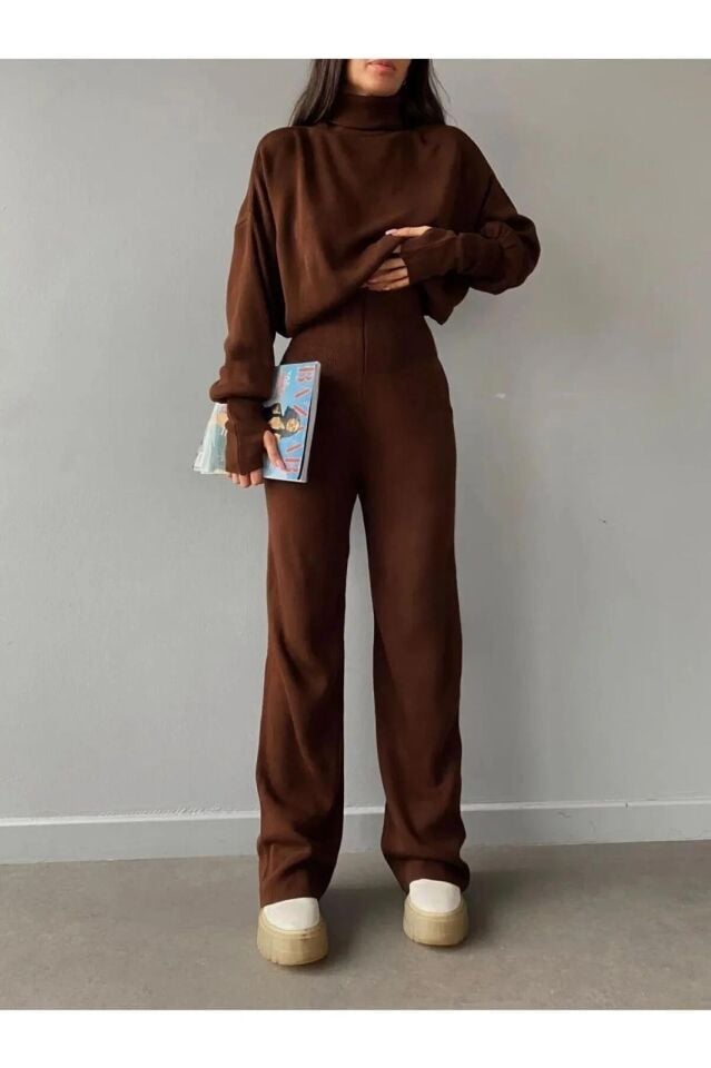 Parmak Geçmeli Crop Yüksek Bel Triko Takım