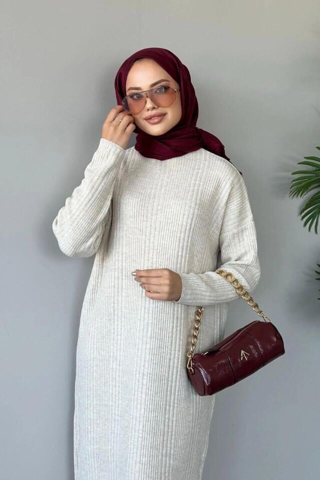 Tesettür Triko Fitilli Taş Elbise