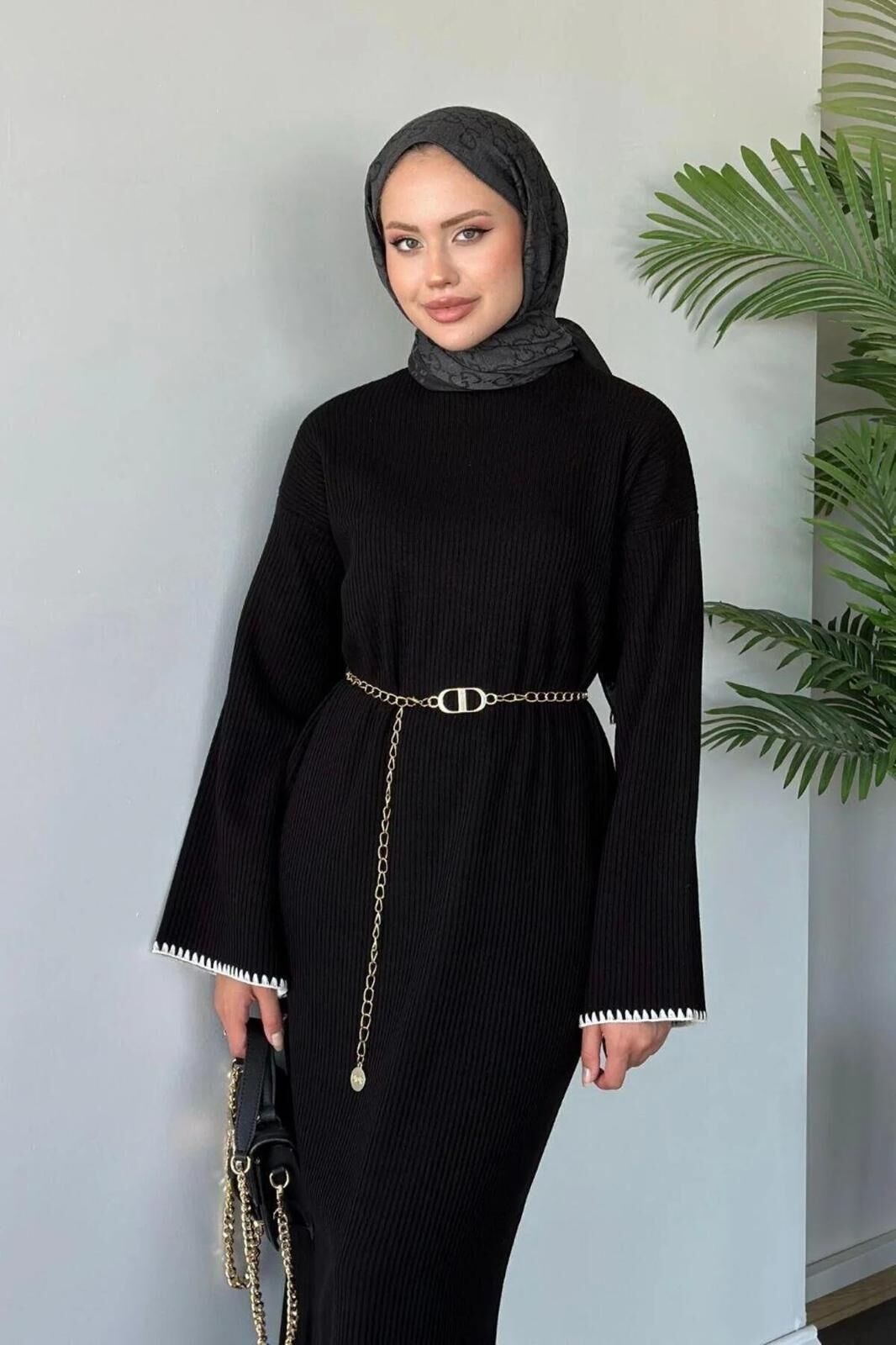 Tesettür Triko Çoban Desen Detaylı Siyah Elbise