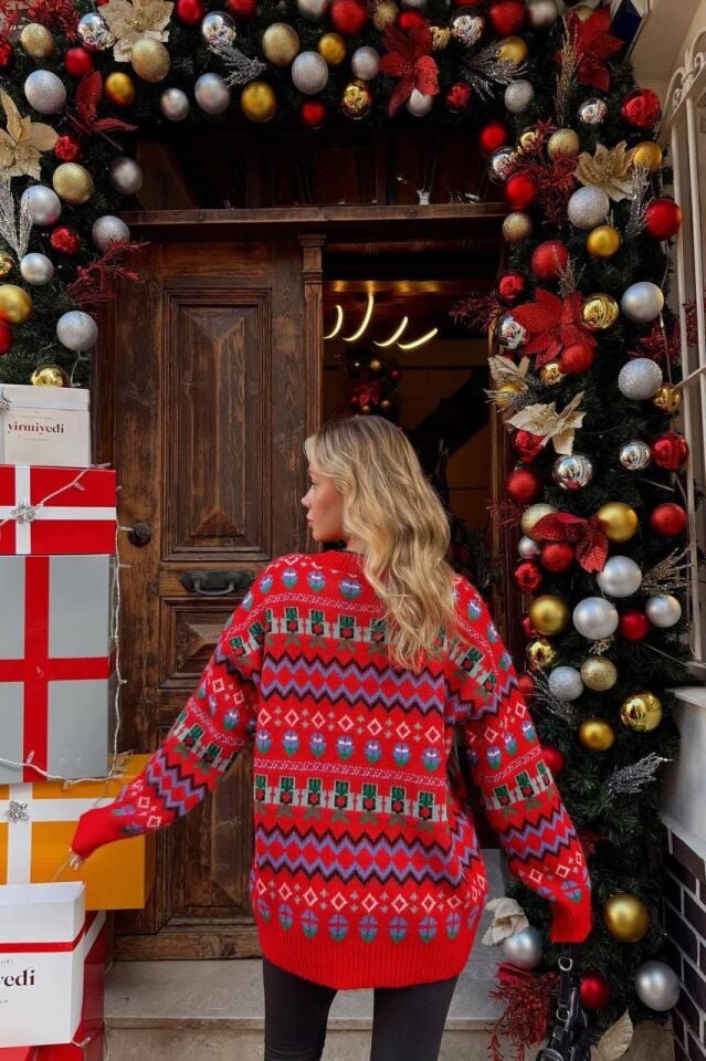 Yılbaşı Özel Etnik Desenli Unisex Triko Kazak 1 Adettir